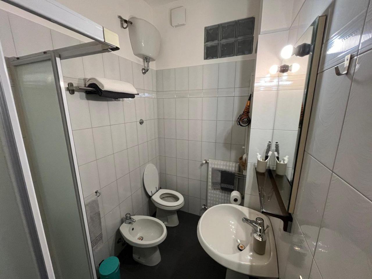 Pp-panoramic - Vicino A Stazione Ed Aeroporto Apartamento